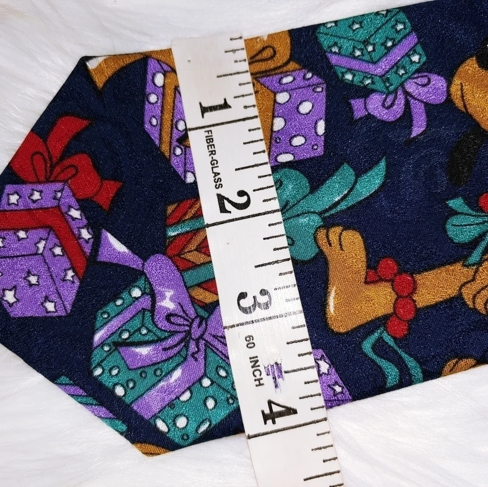Vintage Mickey Mouse Goofy Christmas Tie 58